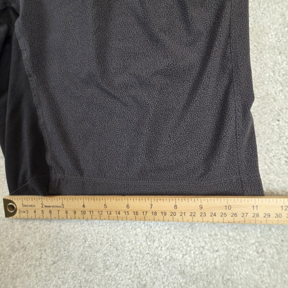 Lululemon Men's Pacebreaker Shorts Size L Black Gray Print 9 Inch Inseam - Picture 7 of 8